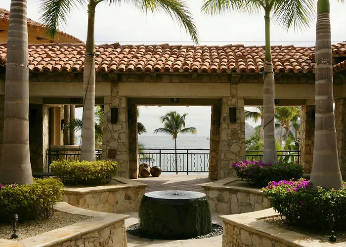 Hacienda Club & Residences Resort 5*